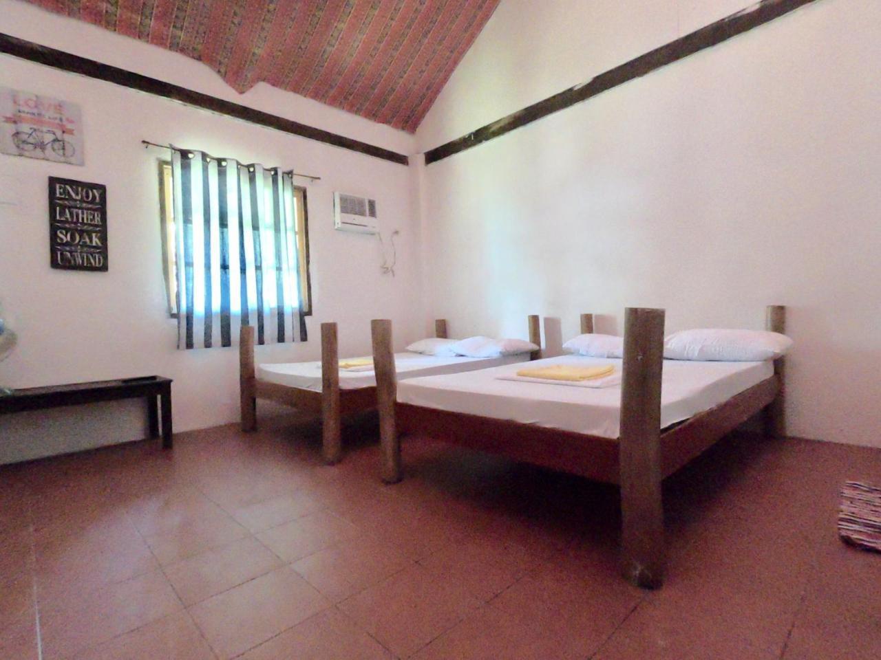 North Shore Surf Camp Hotel Baler Ngoại thất bức ảnh