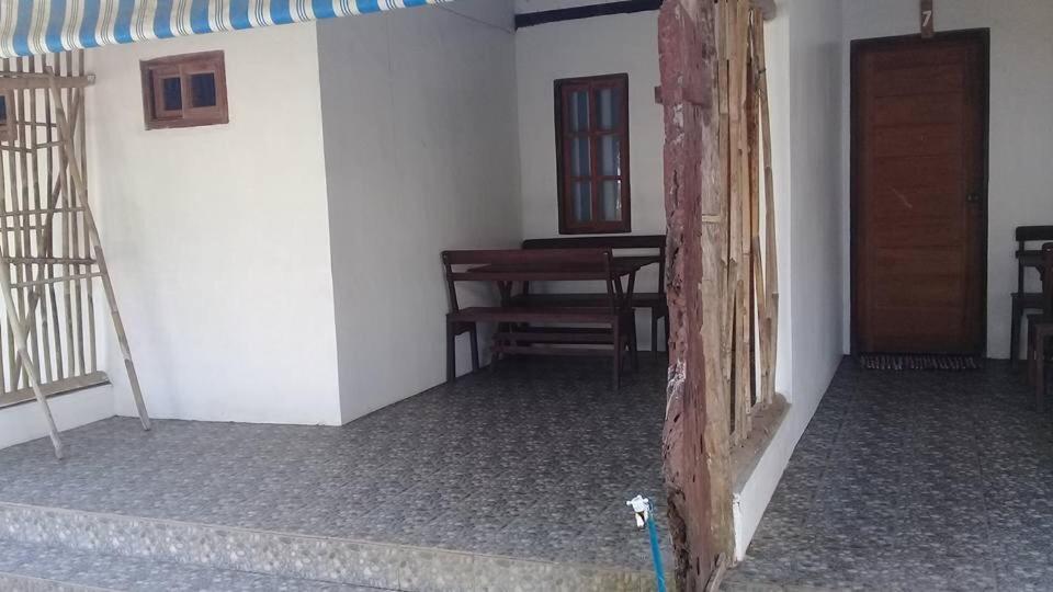 North Shore Surf Camp Hotel Baler Ngoại thất bức ảnh